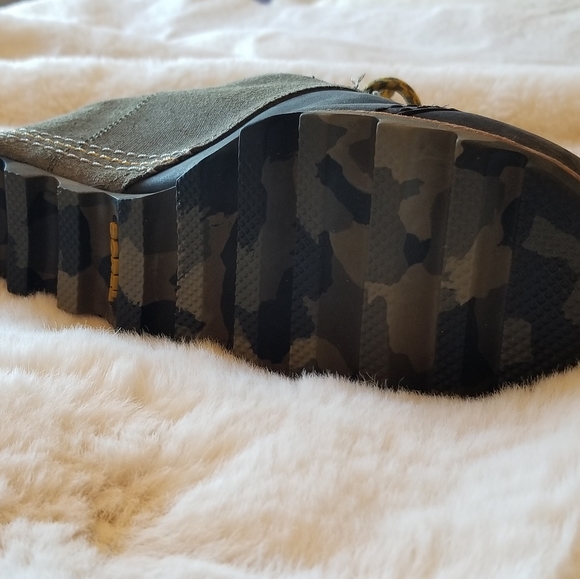 Sorel lace up wedge - Picture 15 of 16